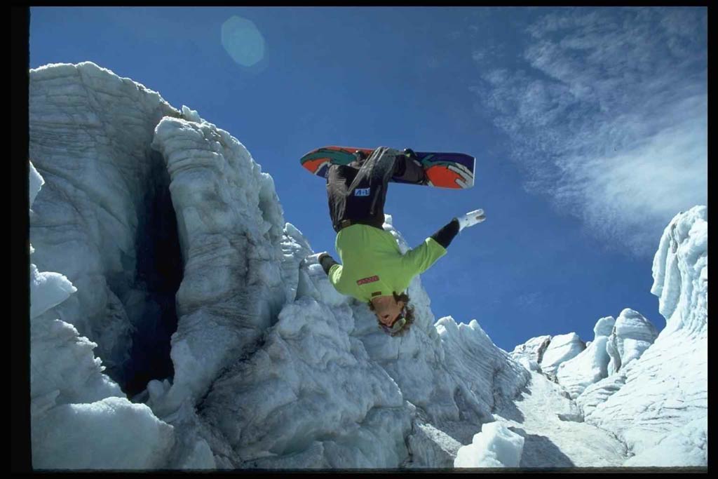 И здесь Лыжный спорт (skiing)