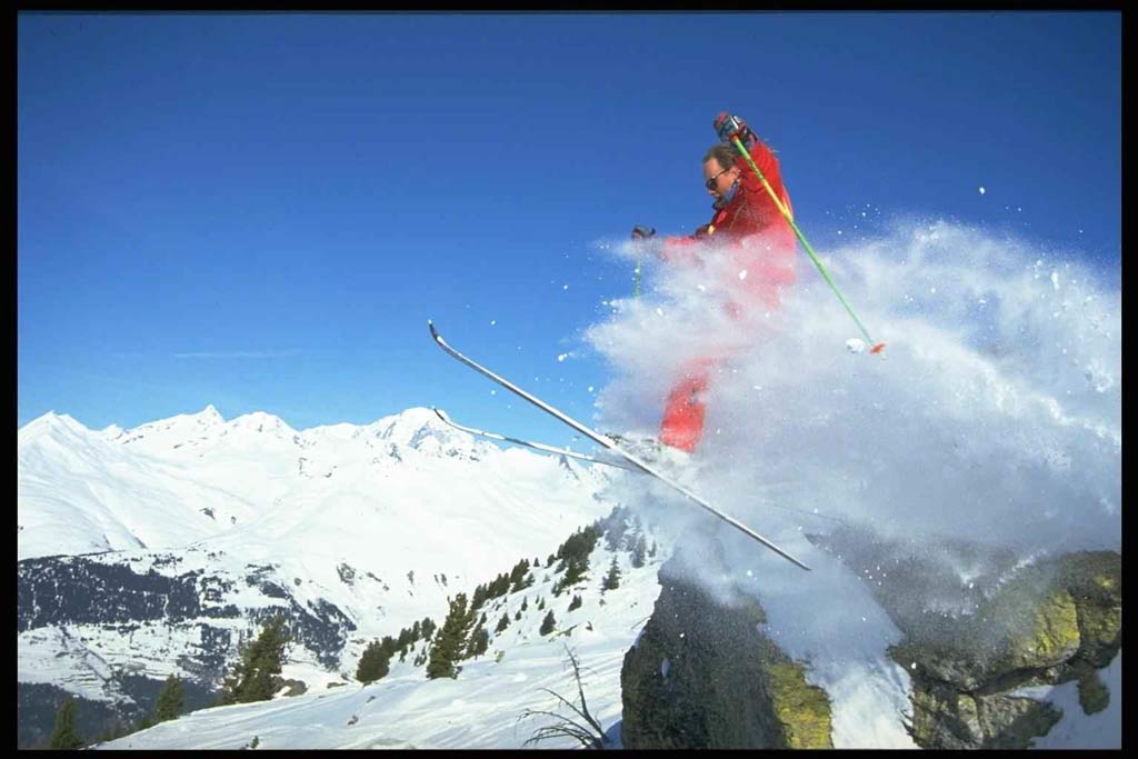 Опять Лыжный спорт (skiing)